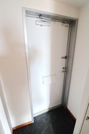 レオパレスサンフォレスト嵐の物件内観写真